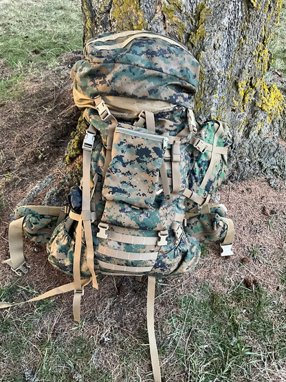 MOLLE Compatible Accessory Pouch
